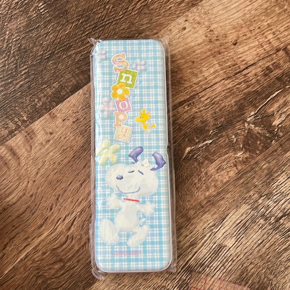 Peanuts Snoopy Plaid Sanrio Surprises Metal Pencil Case